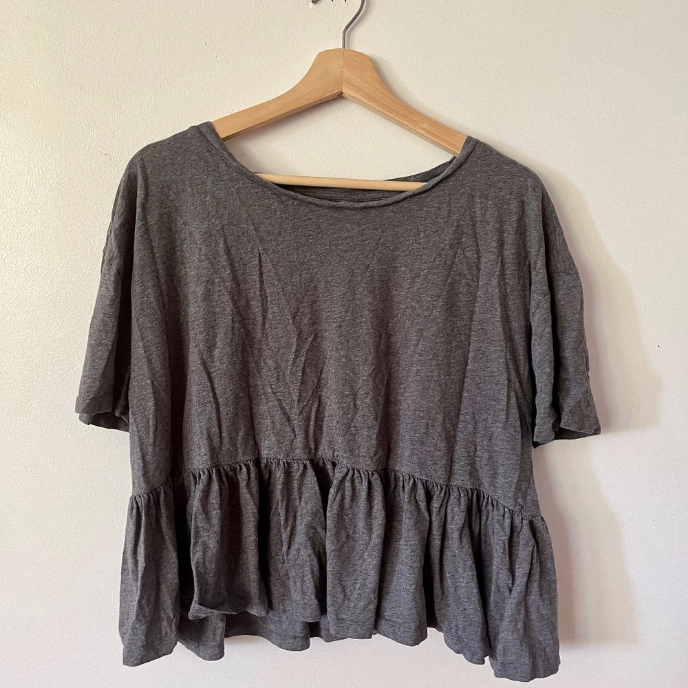 Gap Short Sleeve Gray Shirt